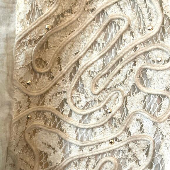 Reba Embroidered Lace Front Blouse – Women’s Size S - Picture 4 of 5
